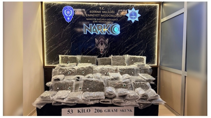 KAPIKULE’DE ‘NARKO’ OPERASYONU! TAM 53 KİLO 206 GRAM!