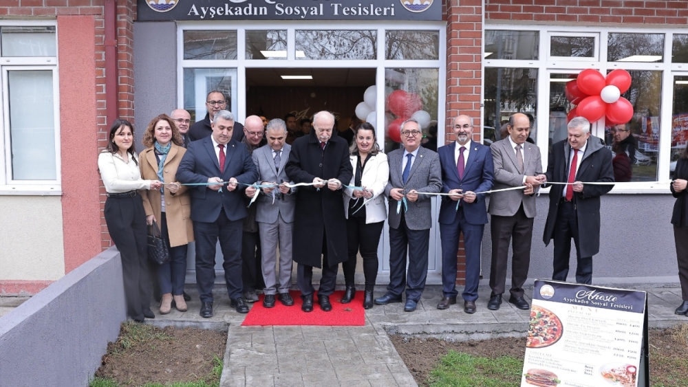 AHESTE AYŞEKADIN SOSYAL TESİSLERİ AÇILDI