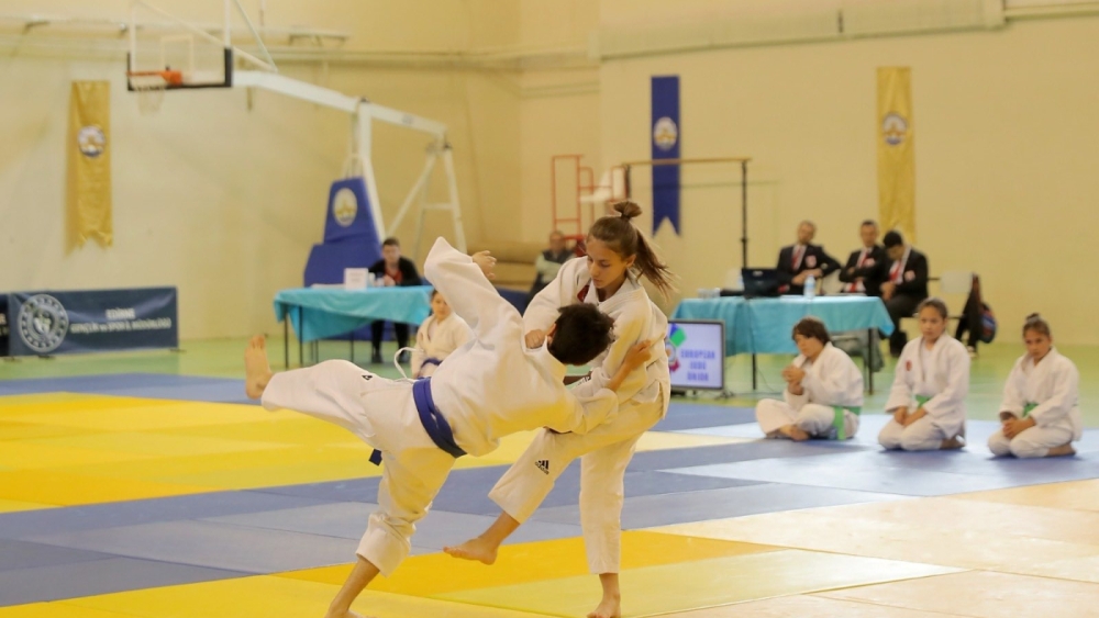 “ÜNİVERSİTELER TÜRKİYE JUDO ŞAMPİYONASI” TÜ’DE BAŞLADI