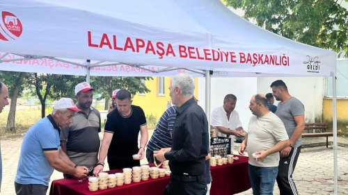 AŞURENİN BEREKETİ, LALAPAŞA’NIN SOFRALARINDA!