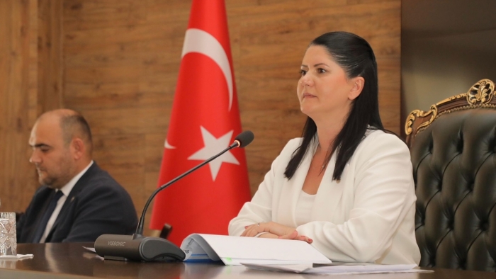 “HEM ESNAFI MAĞDUR ETMEYECEĞİZ HEM DE KENTİ DÜZENLİ HALE GETİRECEĞİZ”
