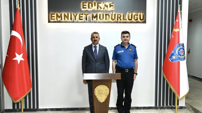 VALİ SEZER’DEN EMNİYET MÜDÜRÜ AYHAN’A ZİYARET