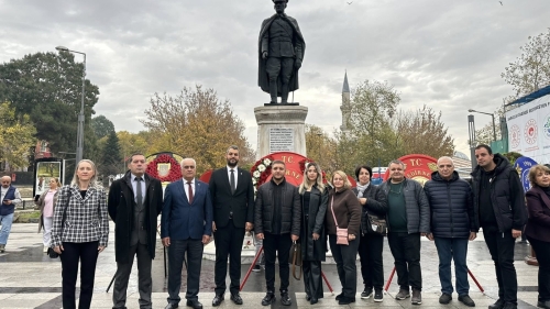 İYİ PARTİ EDİRNE’DE ATATÜRK’Ü DUALARLA ANDI