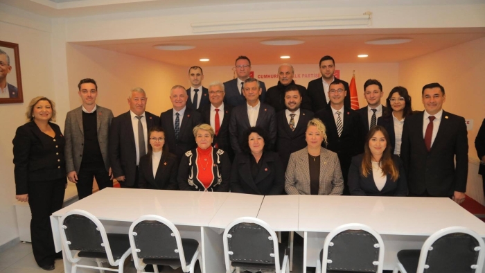 CHP EDİRNE MERKEZ İLÇE ÖRGÜTÜ: “BİZ İŞİMİZİN BAŞINDAYIZ. SU SORUNU ÇÖZÜLDÜ. PEKİ EDİRNE’NİN ASIL GÜNDEMİ OLAN GEÇİM SORUNU NE OLACAK?”