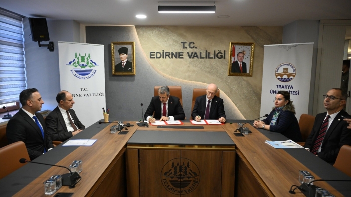 EDİRNE VALİLİĞİ İLE TRAKYA ÜNİVERSİTESİ ARASINDA ENGELLİ HANELERİNE YÖNELİK İŞ BİRLİĞİ PROTOKOLÜ İMZALANDI