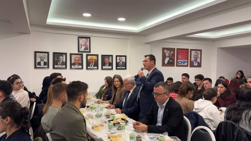 CHP’DE BABA OCAĞINDA, 250 ÖĞRENCİ AYNI SOFRADA BULUŞTU”
