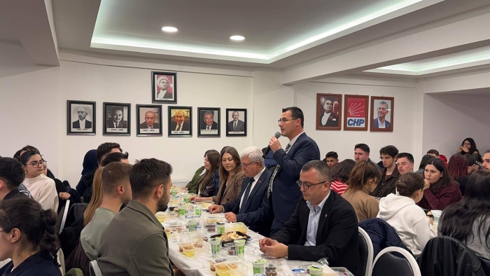 CHP’DE BABA OCAĞINDA, 250 ÖĞRENCİ AYNI SOFRADA BULUŞTU”