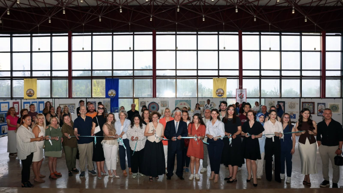 TRAKYA ÜNİVERSİTESİNDE “GEÇMİŞTEN GELECEĞE MEZUNİYET KÖPRÜSÜ” SERGİSİ