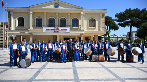 EDİRNE VALİSİ YUNUS SEZER’E DAVUL - ZURNALI KIRKPINAR DAVETİ