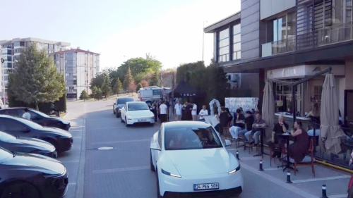 TESLA TÜRKİYE VE HİLLY HOTEL İŞ BİRLİĞİ EDİRNE'DE YOĞUN İLGİ GÖRDÜ