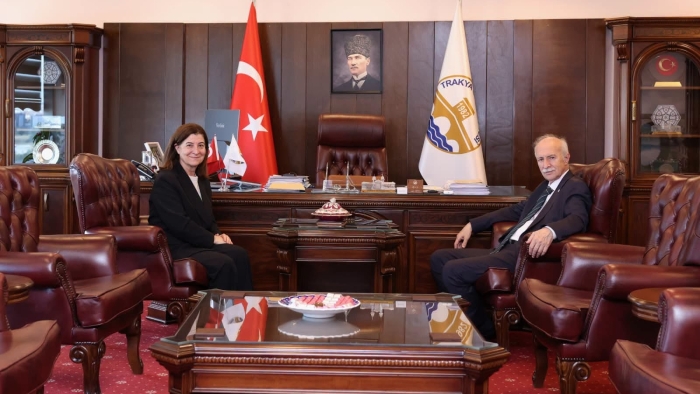 EDİRNE MİLLETVEKİLİ FATMA AKSAL’DAN REKTÖR PROF. DR. MUSTAFA HATİPLER’E ZİYARET