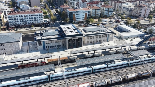 EDİRNE GAR BİNASI TAMAMLANDI, HIZLI TREN SEFERLERİ 9 EKİM’DE BAŞLIYOR