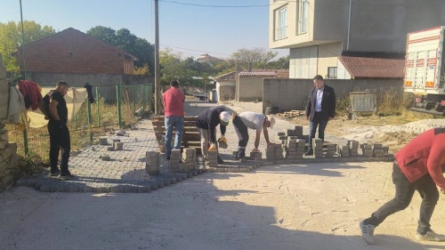 LALAPAŞA'DA YOL ÇALIŞMALARI TAMAMLANDI
