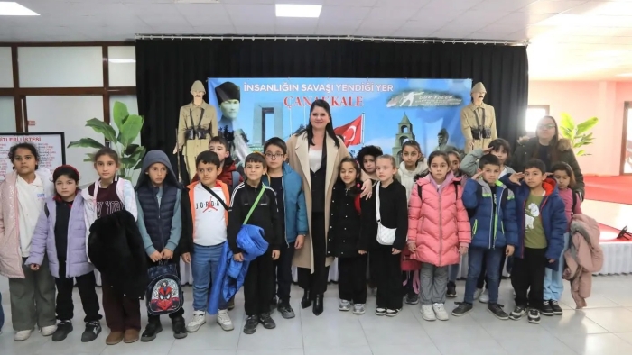 ÇANAKKALE SERGİSİNE REKOR ÖĞRENCİ ZİYARETİ