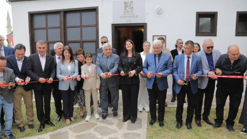 500 ENSTRÜMANLIK KOLEKSİYONUYLA MÜZİK MÜZESİ KAPILARINI AÇTI