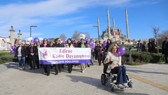 25 KASIM MÜCADELESİ: EDİRNE'DE KADINA YÖNELİK ŞİDDETE KARŞI BİRLİK VURGUSU