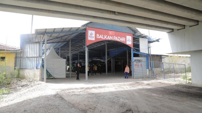 BAŞKAN GENCAN BALKAN PAZARI’NDA İNCELEMELERDE BULUNDU