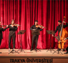 Trakya Üniversitesi’nde I. Uluslararası Balkan Keman Festivali