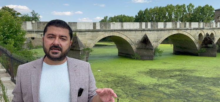 YAZGAN, Tunca Nehri’nin kirliliğini göstererek, “Bu pisliğin içinde yaşamak zorunda mıyız?” diye sordu