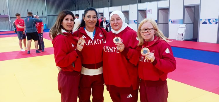 Trakya Üniversitesi Akademisyeni Ve Öğrencisinden Judoda büyük başarı