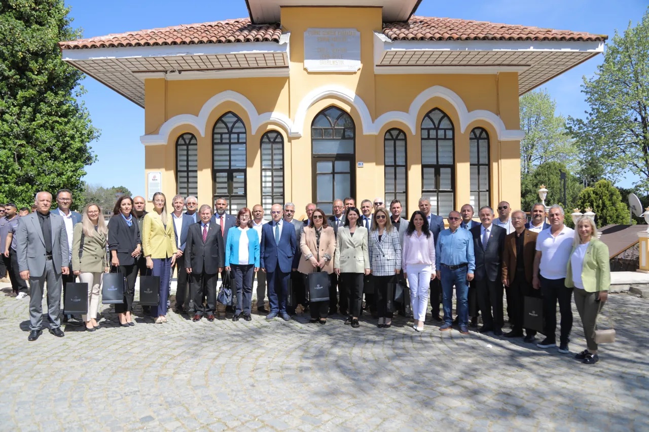 Akın, “Muhtarlarımızın gücü, Edirne’nin gücüdür”